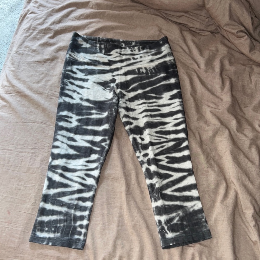 NIKE cropped tie dye leggings
